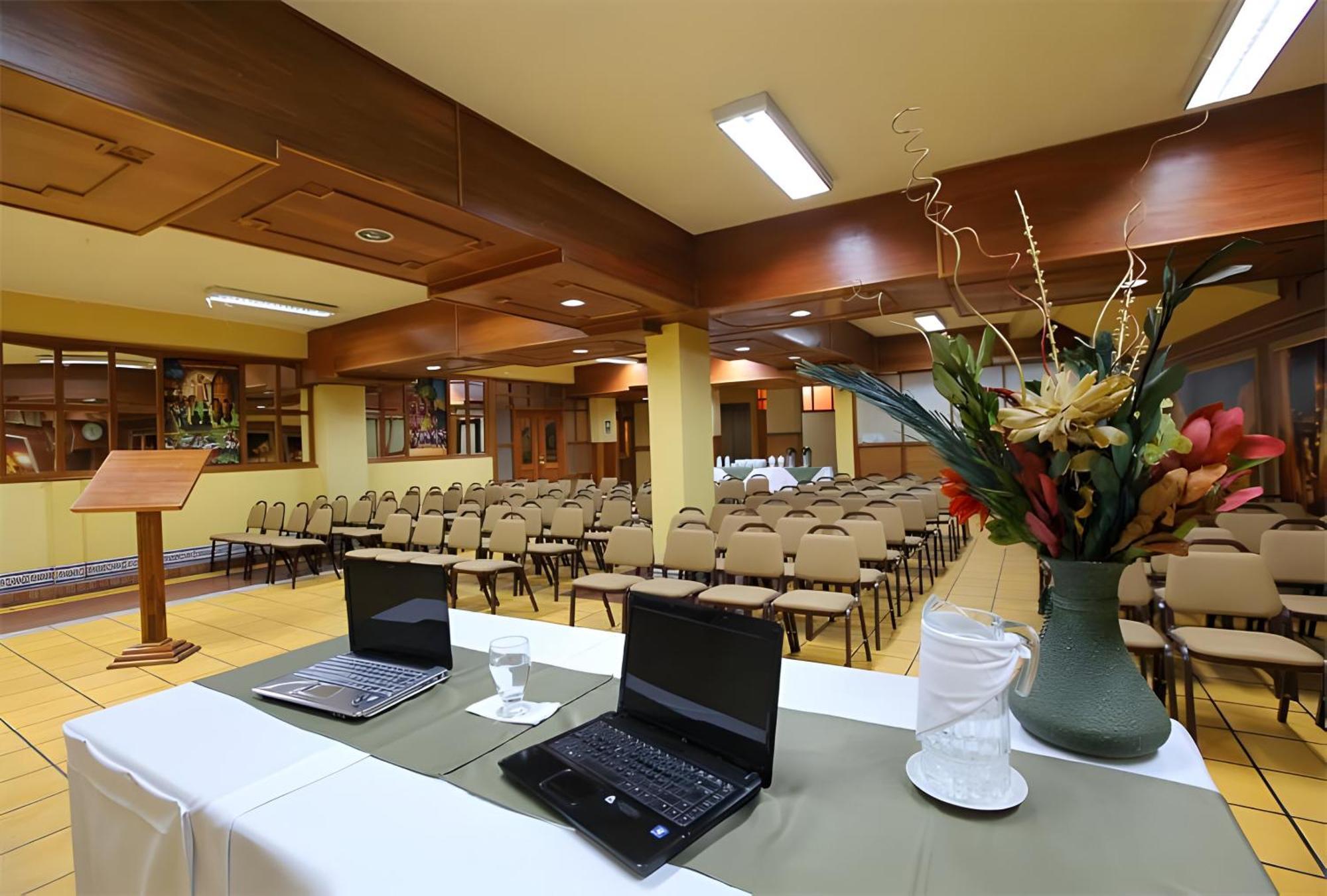 Hotel El Puma กุสโก ภายนอก รูปภาพ